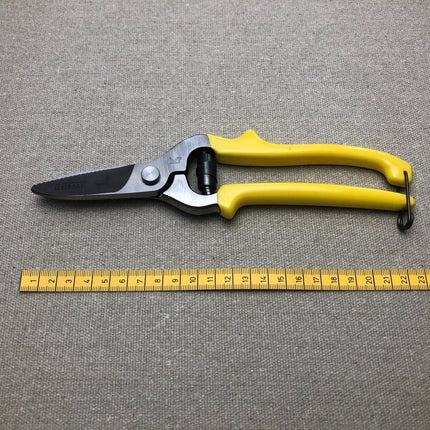 Qaadir Straight Leather Shears - Qaadir - Ability for All