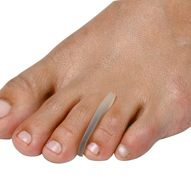 Qadam All-Gel Toe Separator that stops toes rubbing together to ease soft corns and friction – product shot