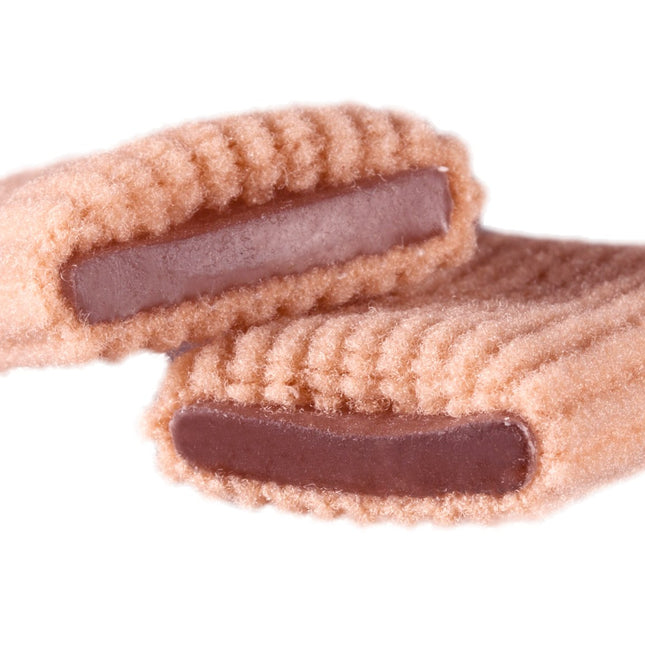 Qadam Ribbed Fabric Gel Corn Pad that cushions painful corns and calluses on the toes – product shot