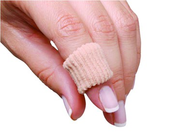 Qadam rolled gel toe pad for corns – alternate view