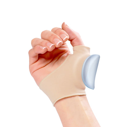 Qadam thin gel bunion pad for dress shoes – in use