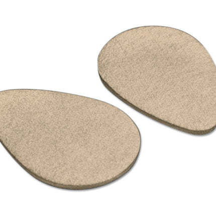 Qadam self-adhesive heart-shaped silicone gel metatarsal pads – in use